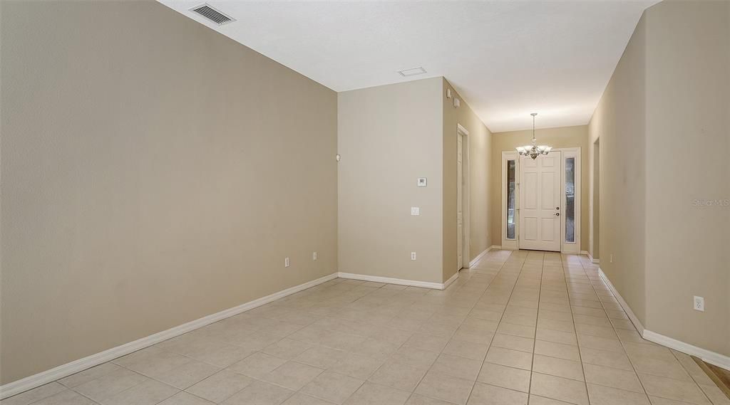 En Renta: $2,975 (3 camas, 2 baños, 2073 Pies cuadrados)