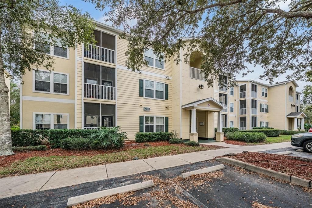 Active With Contract: $150,000 (2 beds, 2 baths, 1133 Square Feet)