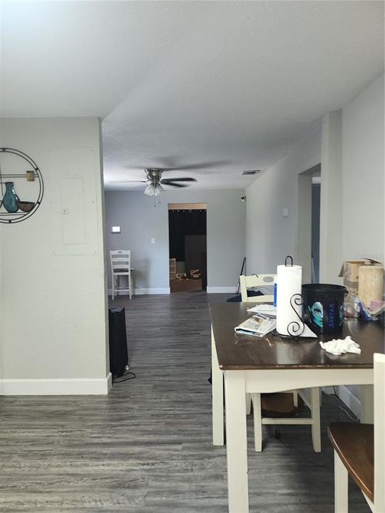 For Sale: $220,000 (3 beds, 2 baths, 1228 Square Feet)