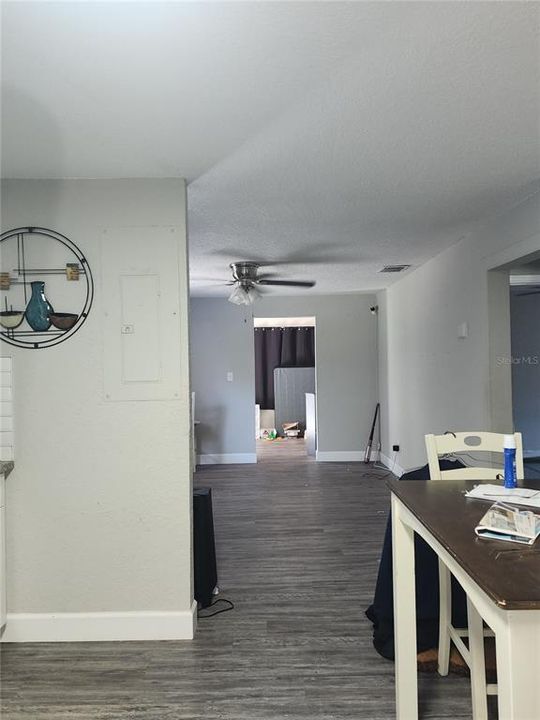 For Sale: $220,000 (3 beds, 2 baths, 1228 Square Feet)