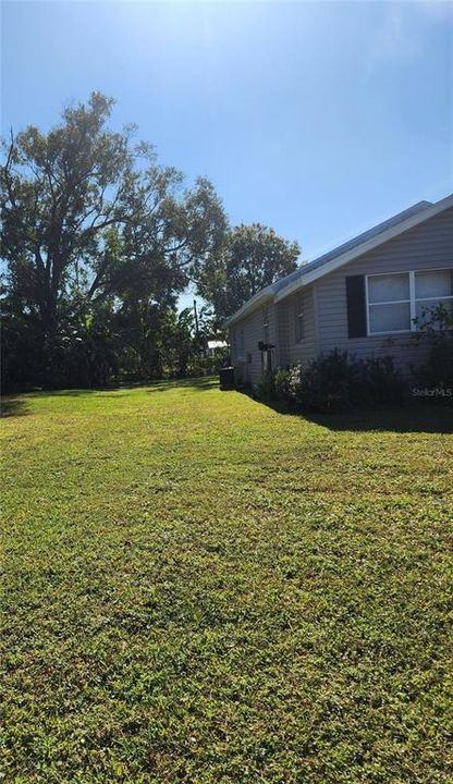 For Sale: $220,000 (3 beds, 2 baths, 1228 Square Feet)