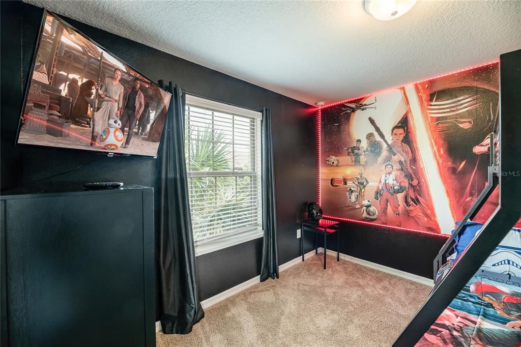 На продажу: $459,999 (5 спален, 4 ванн, 2263 Квадратных фут)