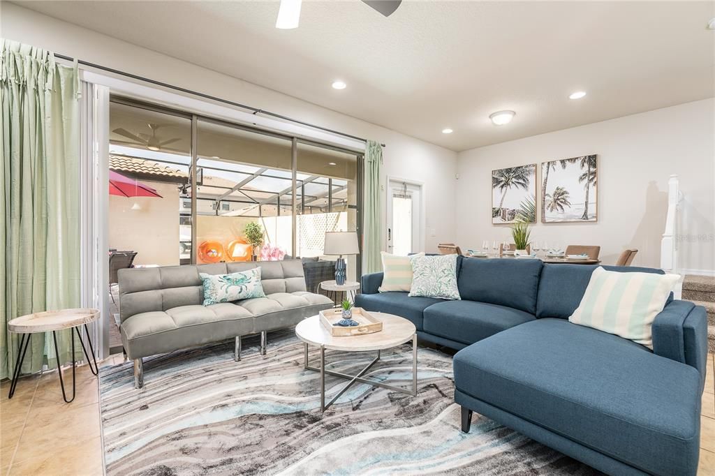 На продажу: $459,999 (5 спален, 4 ванн, 2263 Квадратных фут)