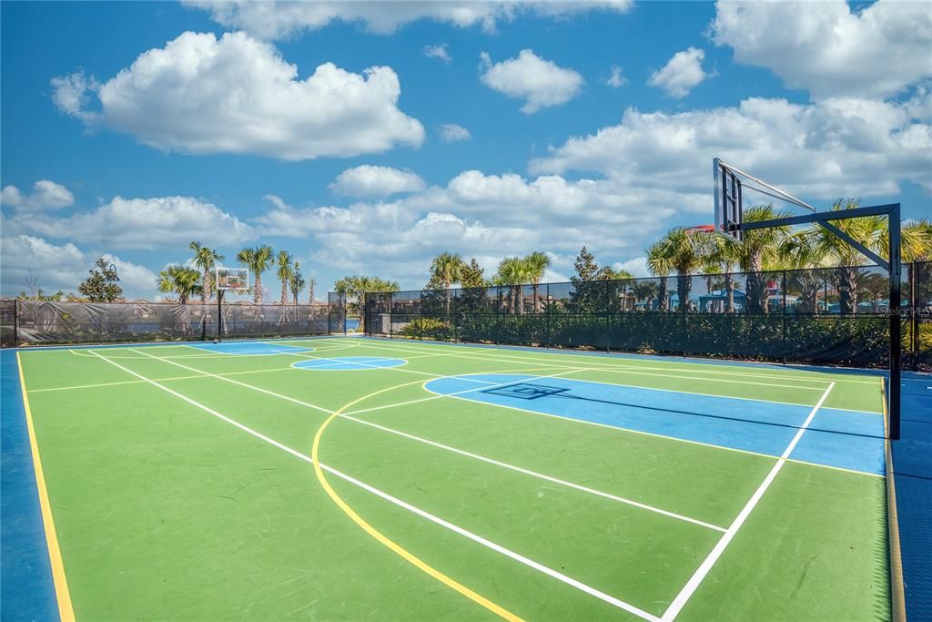 На продажу: $459,999 (5 спален, 4 ванн, 2263 Квадратных фут)