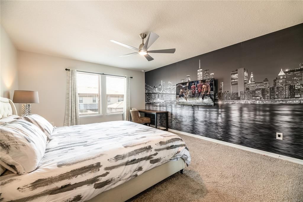 На продажу: $459,999 (5 спален, 4 ванн, 2263 Квадратных фут)