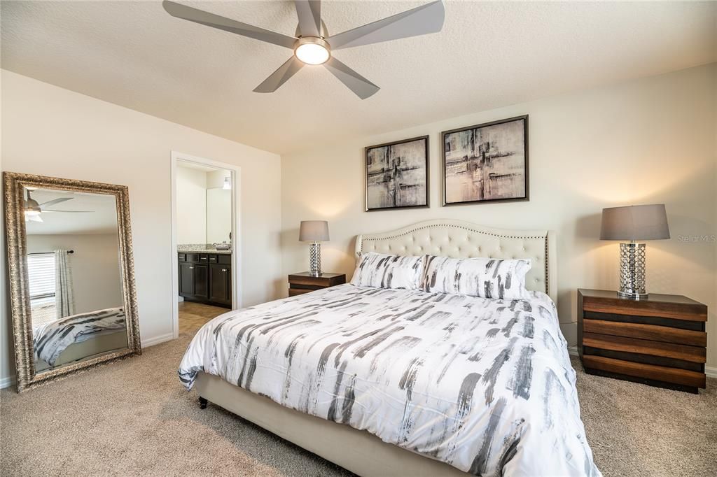 На продажу: $459,999 (5 спален, 4 ванн, 2263 Квадратных фут)