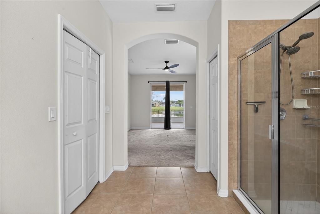 For Sale: $399,000 (3 beds, 2 baths, 1717 Square Feet)