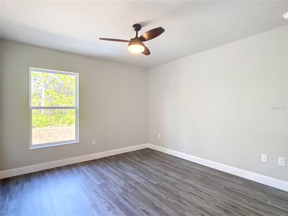 En Venta: $309,000 (3 camas, 2 baños, 1453 Pies cuadrados)