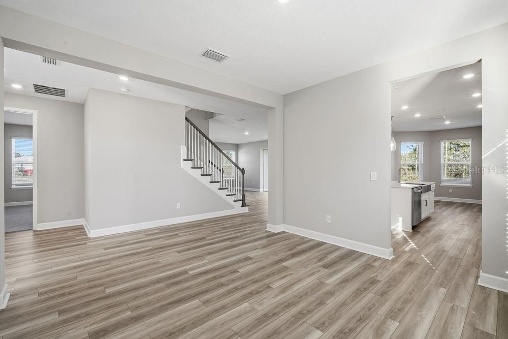 待售: $659,999 (5 贝兹, 4 浴室, 3422 平方英尺)