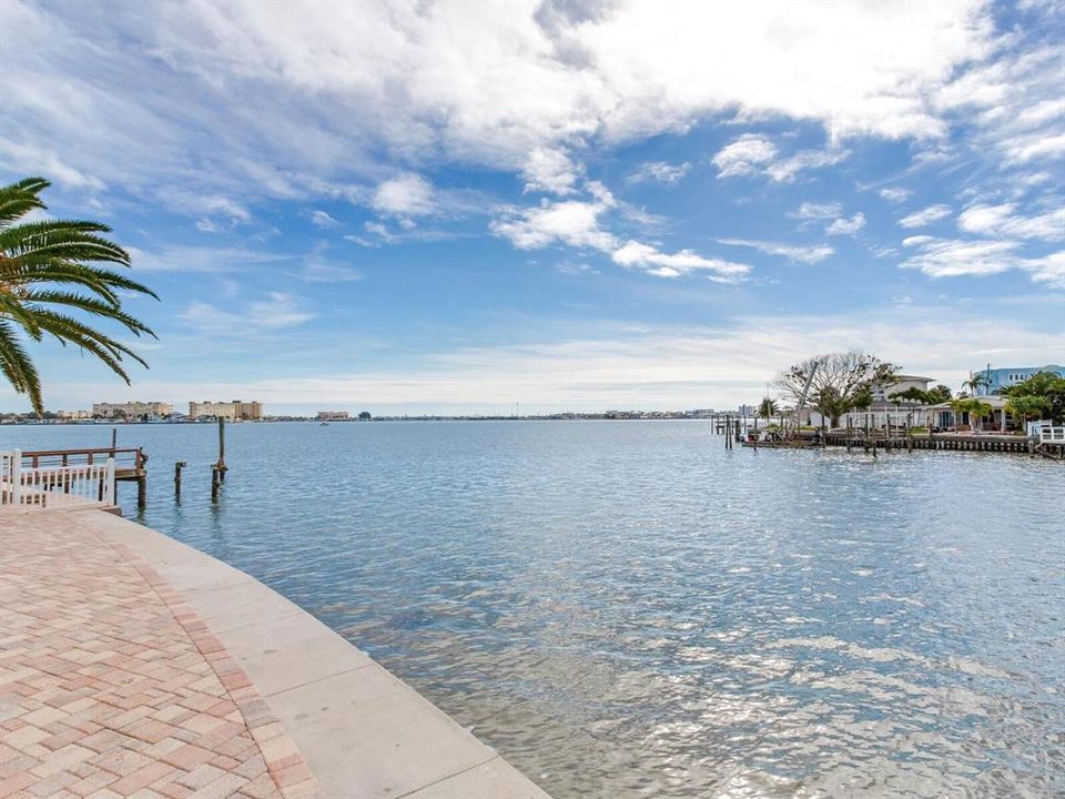 For Sale: $2,350,000 (4 beds, 3 baths, 3005 Square Feet)