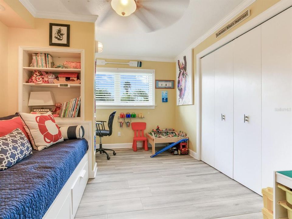 For Sale: $2,350,000 (4 beds, 3 baths, 3005 Square Feet)