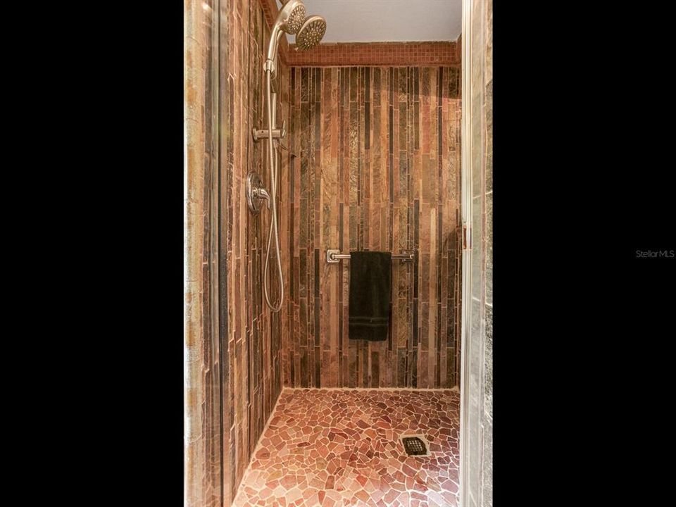 For Sale: $2,350,000 (4 beds, 3 baths, 3005 Square Feet)