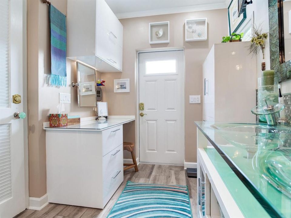 For Sale: $2,350,000 (4 beds, 3 baths, 3005 Square Feet)