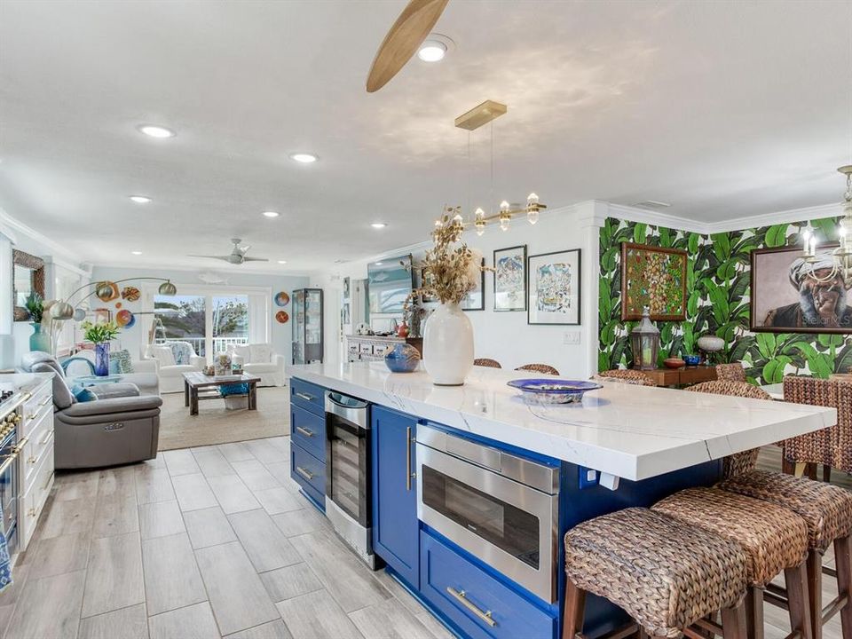 For Sale: $2,350,000 (4 beds, 3 baths, 3005 Square Feet)