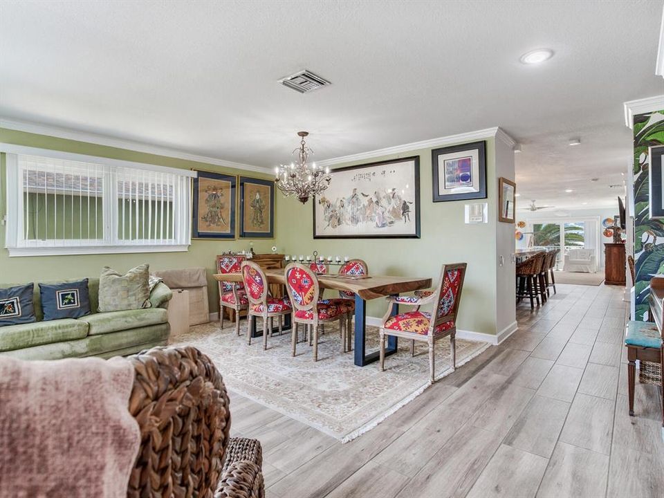 For Sale: $2,350,000 (4 beds, 3 baths, 3005 Square Feet)