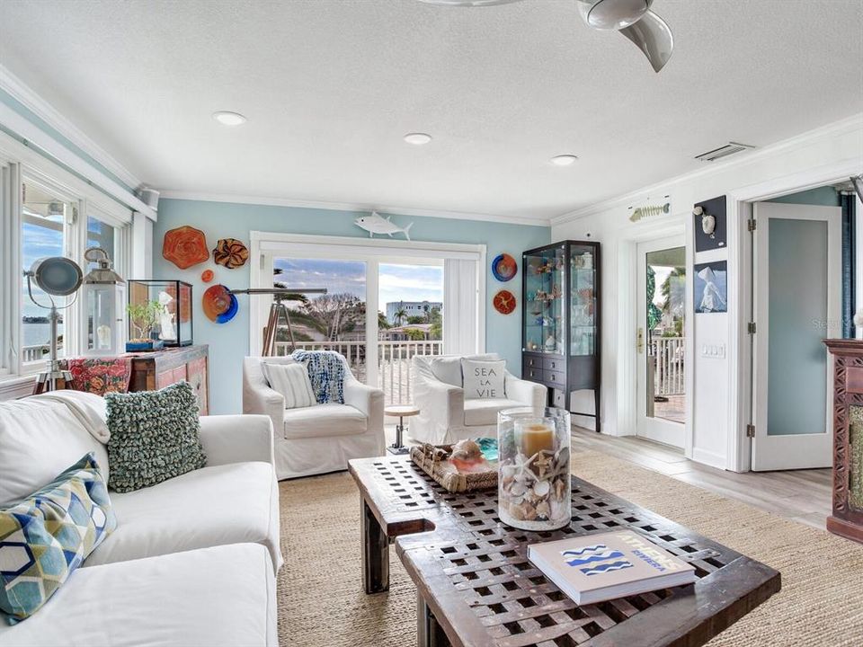 For Sale: $2,350,000 (4 beds, 3 baths, 3005 Square Feet)