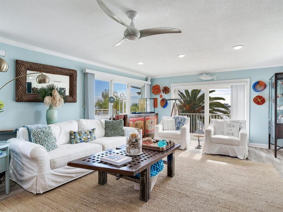 For Sale: $2,350,000 (4 beds, 3 baths, 3005 Square Feet)