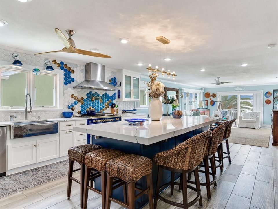 For Sale: $2,350,000 (4 beds, 3 baths, 3005 Square Feet)