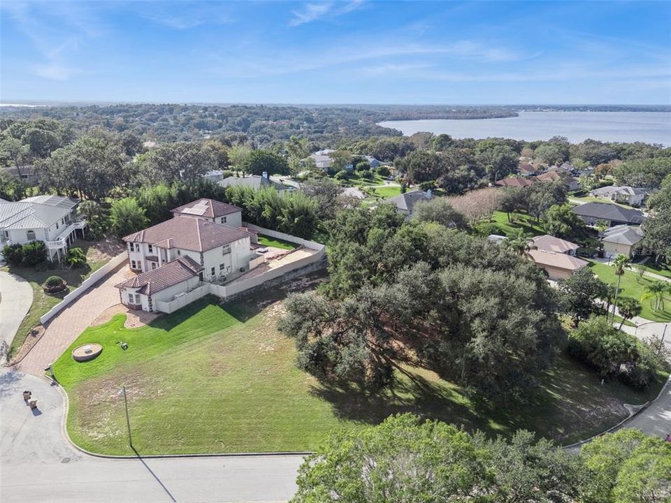 На продажу: $200,000 (0.66 acres)