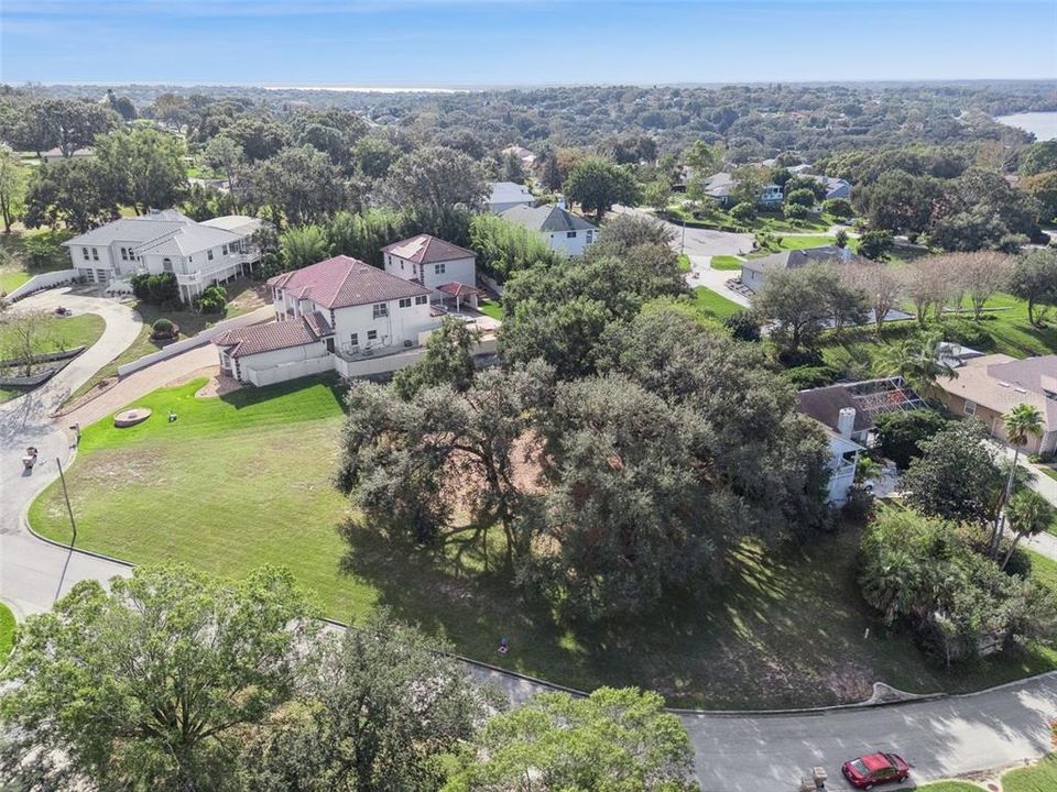 На продажу: $200,000 (0.66 acres)