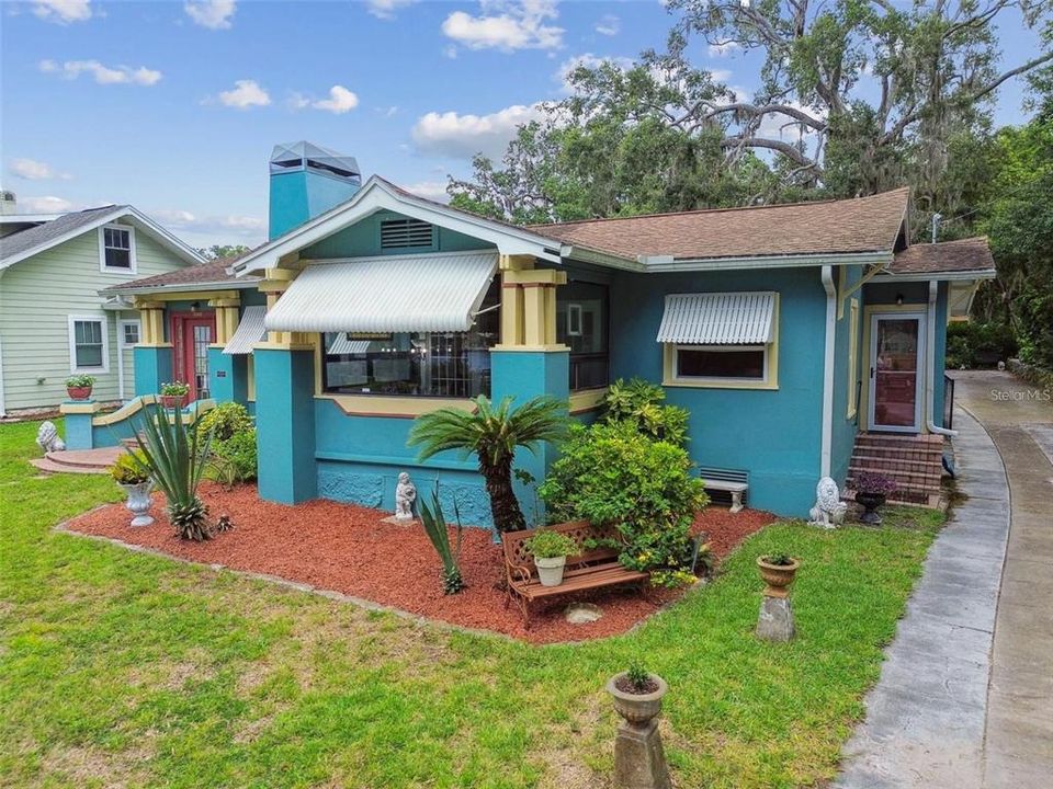 En Venta: $650,000 (4 camas, 3 baños, 1964 Pies cuadrados)