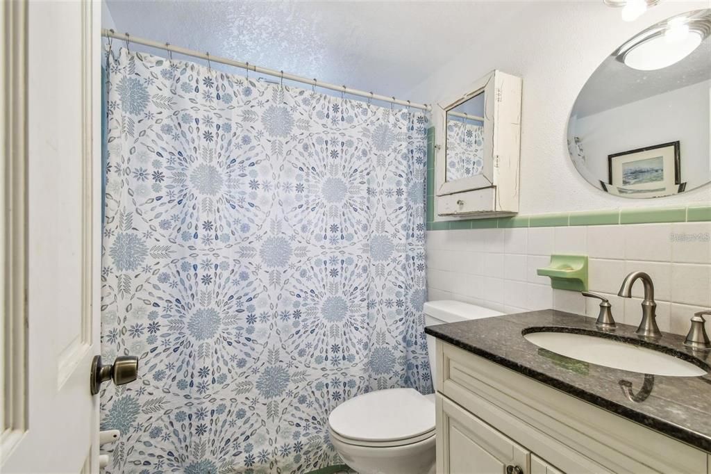 En Venta: $650,000 (4 camas, 3 baños, 1964 Pies cuadrados)