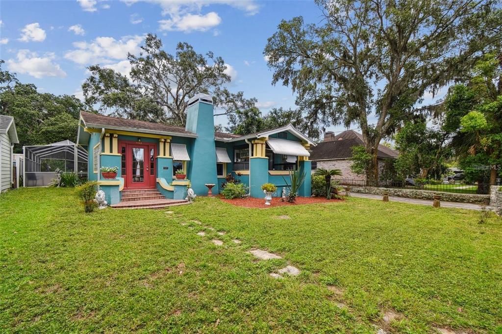 En Venta: $650,000 (4 camas, 3 baños, 1964 Pies cuadrados)