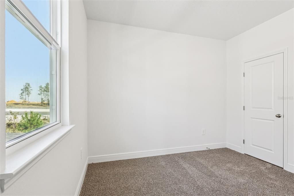 En Venta: $427,230 (4 camas, 2 baños, 2054 Pies cuadrados)