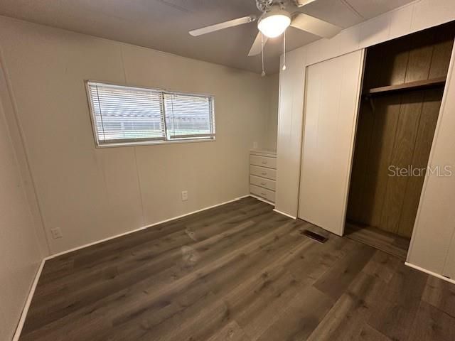 For Rent: $1,200 (2 beds, 1 baths, 720 Square Feet)