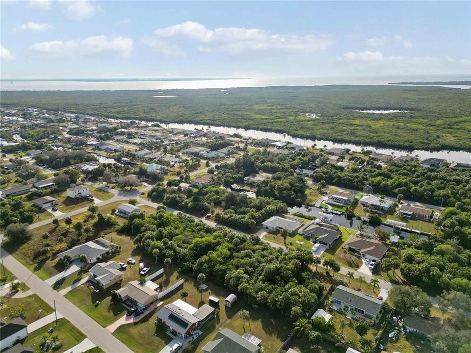 En Venta: $19,500 (0.23 acres)