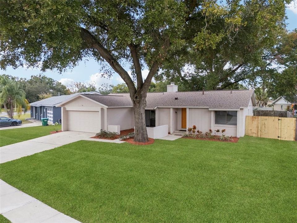 На продажу: $365,000 (3 спален, 2 ванн, 1501 Квадратных фут)