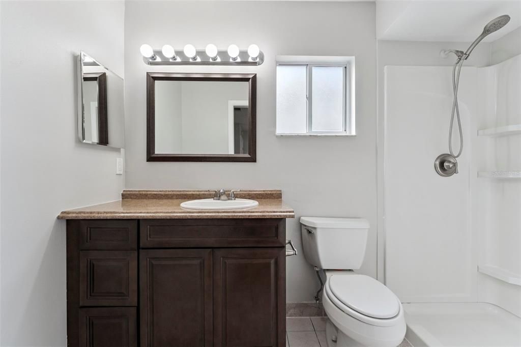 На продажу: $365,000 (3 спален, 2 ванн, 1501 Квадратных фут)