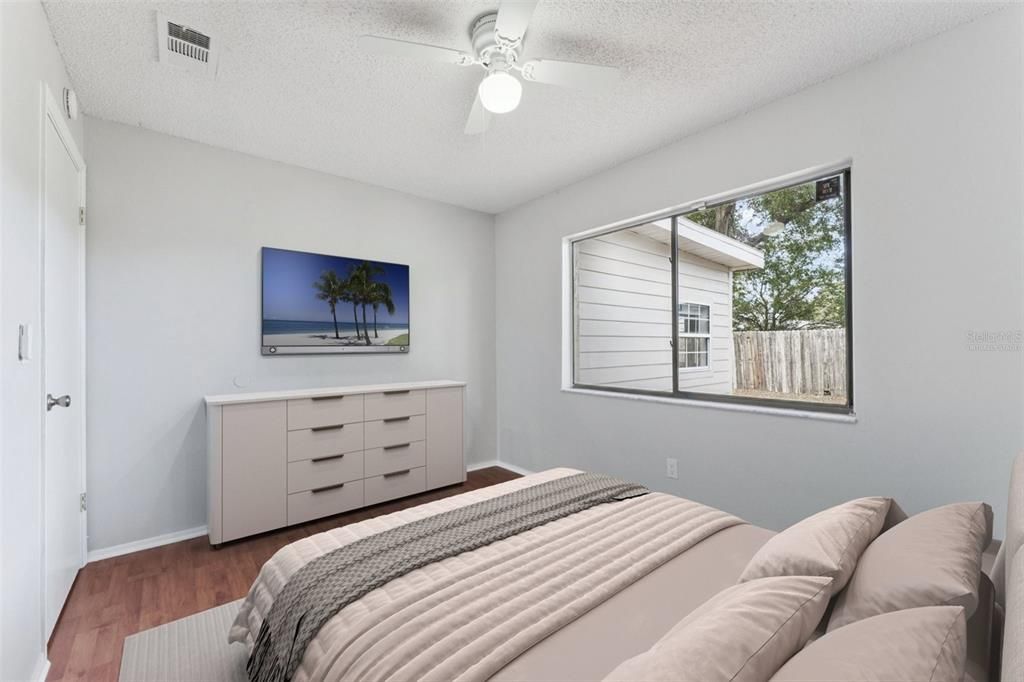 На продажу: $365,000 (3 спален, 2 ванн, 1501 Квадратных фут)