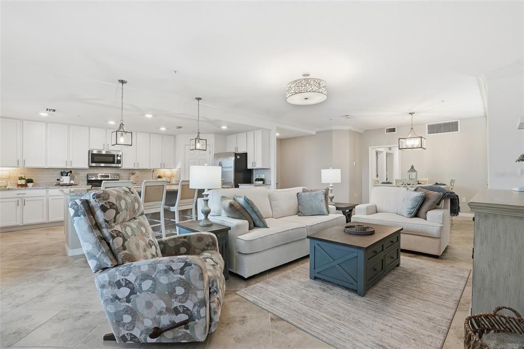 待售: $455,900 (3 贝兹, 2 浴室, 1917 平方英尺)