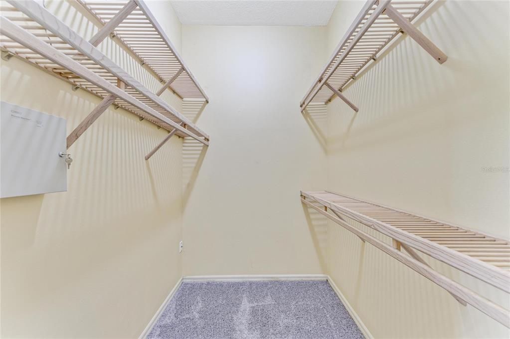 待售: $499,000 (3 贝兹, 2 浴室, 1650 平方英尺)