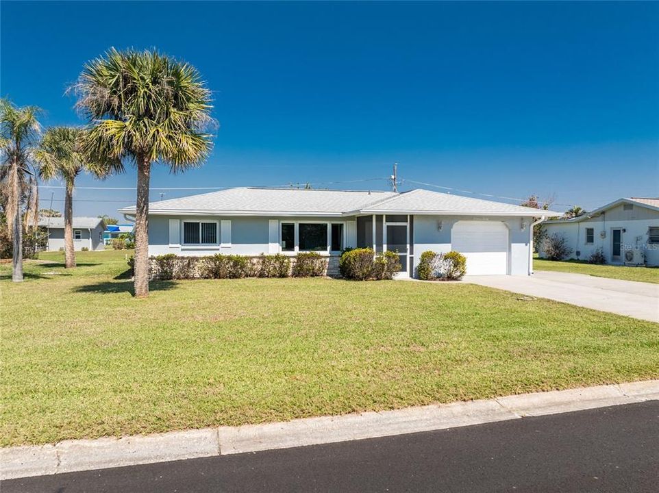 For Rent: $1,850 (2 beds, 2 baths, 1293 Square Feet)