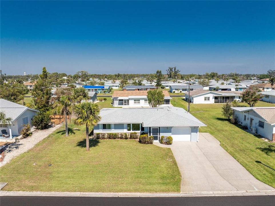 For Rent: $1,850 (2 beds, 2 baths, 1293 Square Feet)