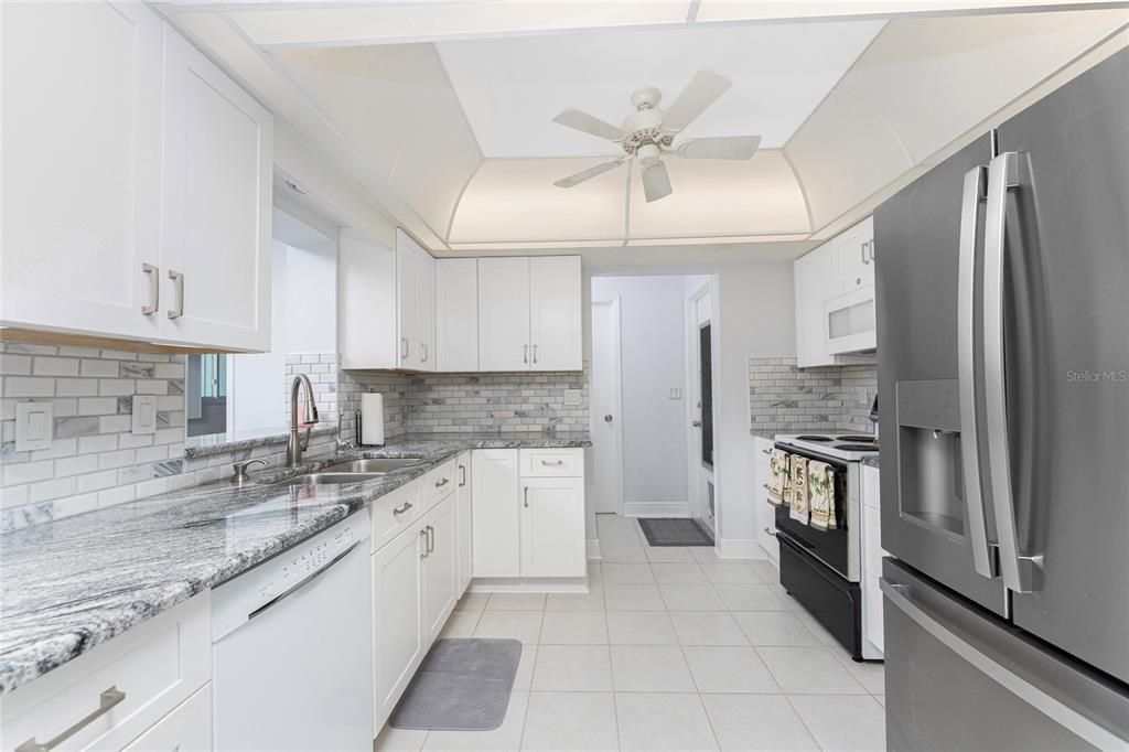 For Rent: $1,850 (2 beds, 2 baths, 1293 Square Feet)