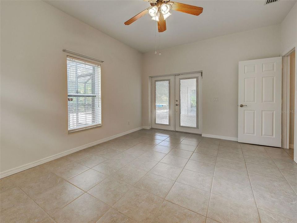 待售: $357,000 (3 贝兹, 2 浴室, 1425 平方英尺)