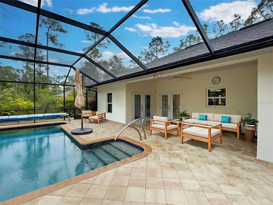 待售: $357,000 (3 贝兹, 2 浴室, 1425 平方英尺)