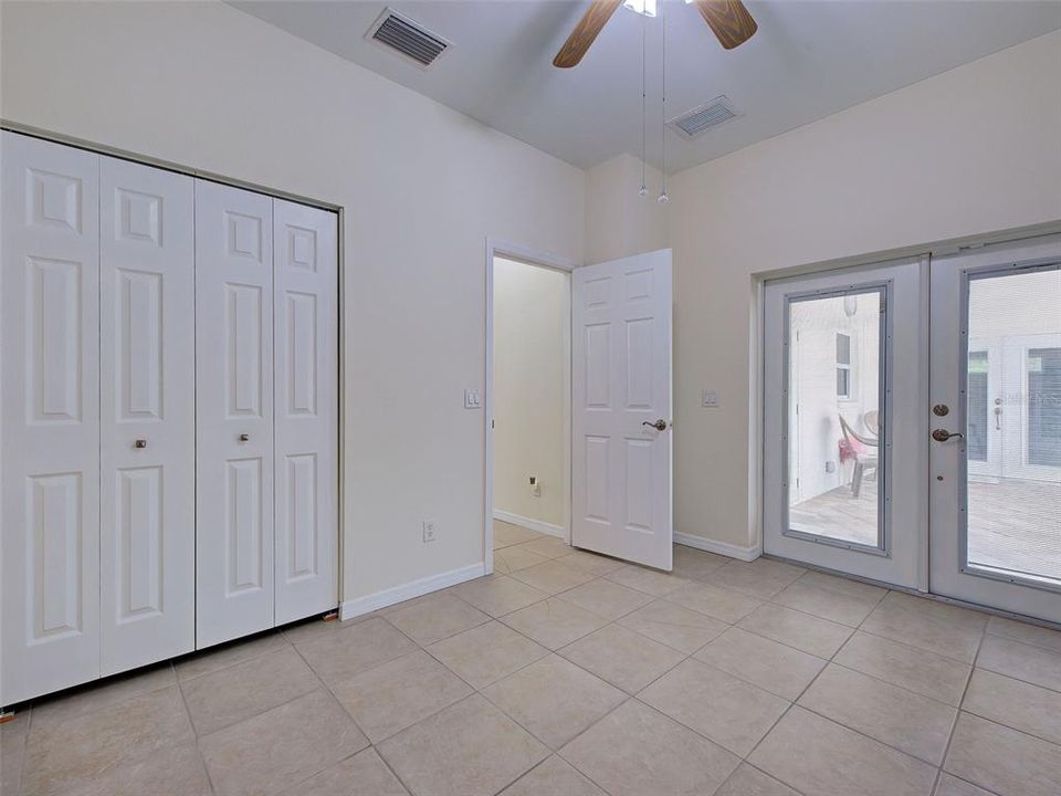 待售: $357,000 (3 贝兹, 2 浴室, 1425 平方英尺)