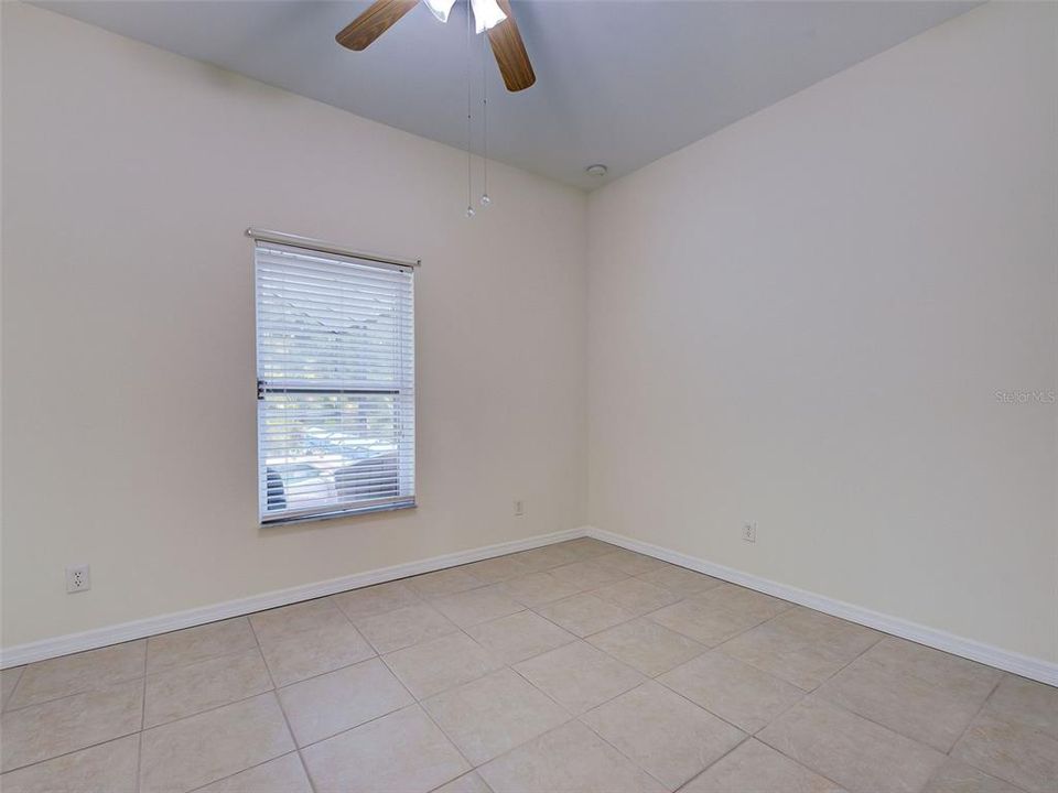 待售: $357,000 (3 贝兹, 2 浴室, 1425 平方英尺)