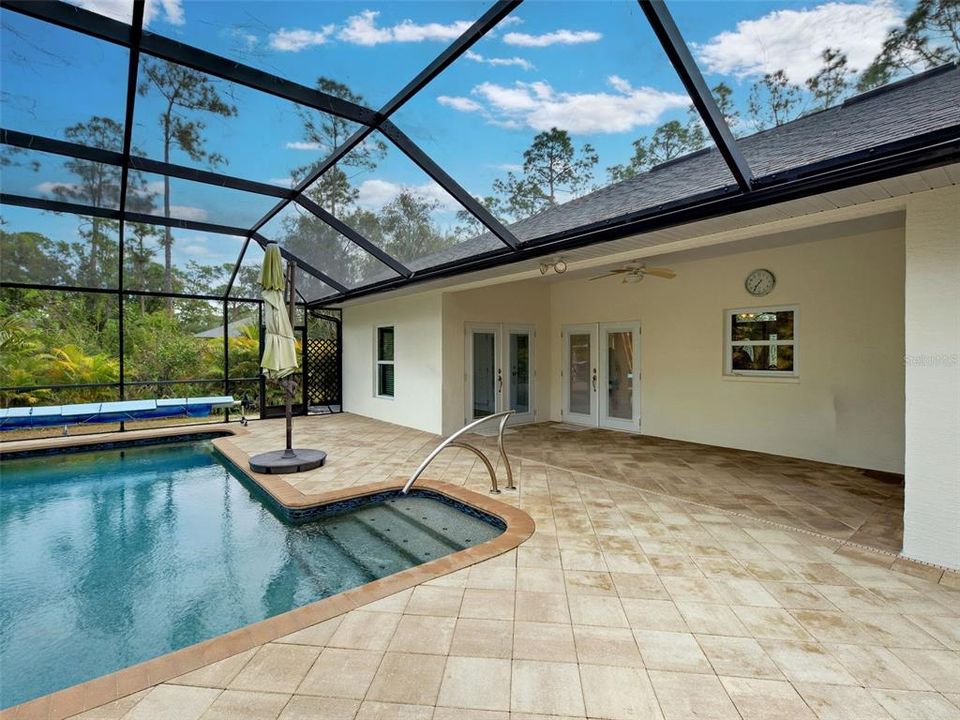 待售: $357,000 (3 贝兹, 2 浴室, 1425 平方英尺)