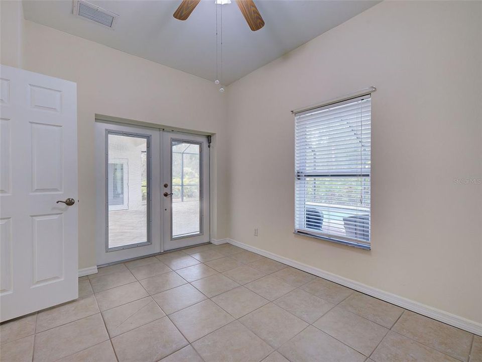 待售: $357,000 (3 贝兹, 2 浴室, 1425 平方英尺)