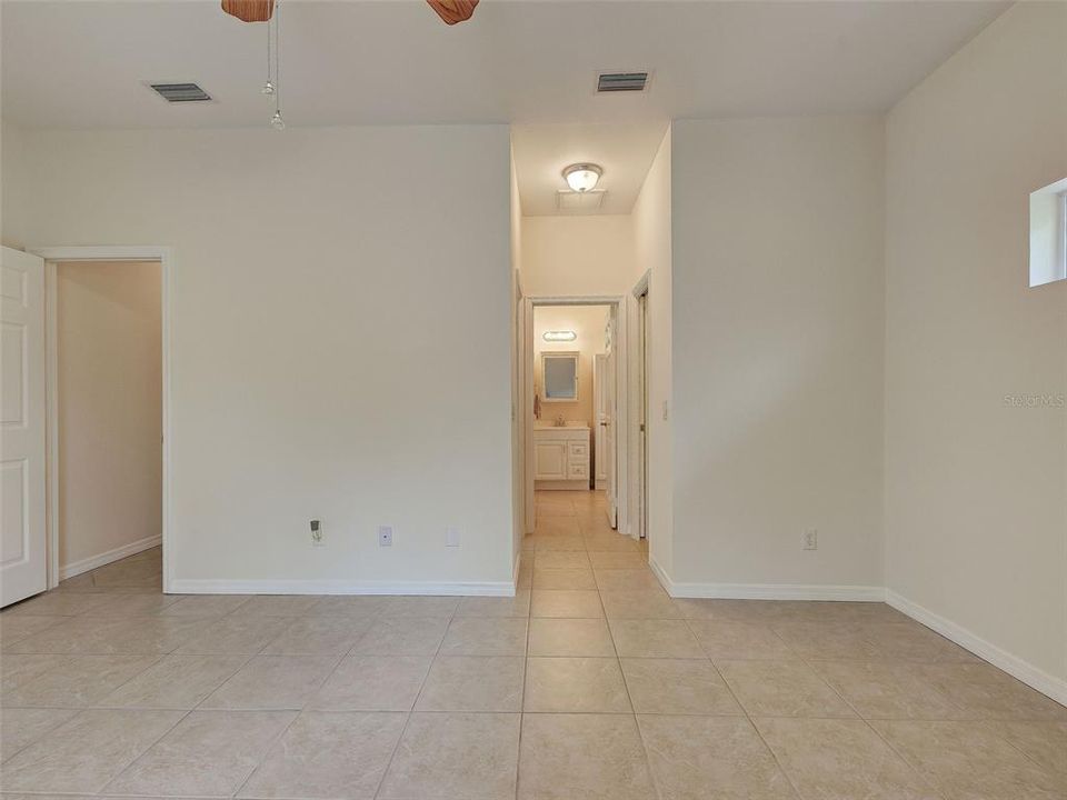 待售: $357,000 (3 贝兹, 2 浴室, 1425 平方英尺)