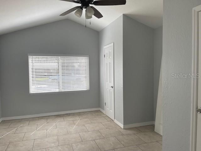 待售: $385,000 (3 贝兹, 2 浴室, 1490 平方英尺)