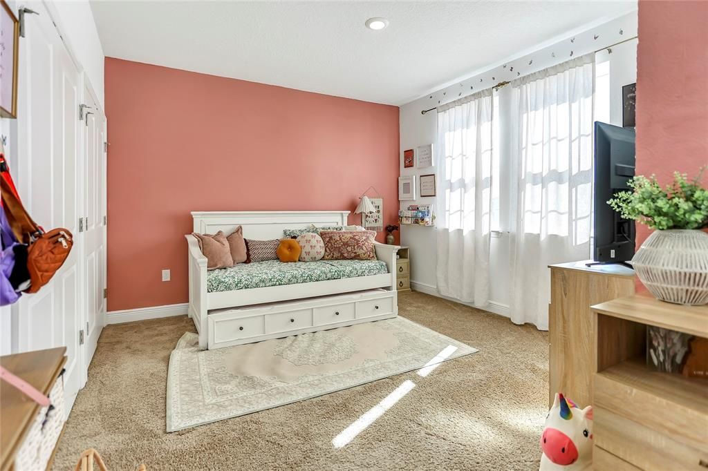 For Sale: $698,000 (3 beds, 2 baths, 2427 Square Feet)