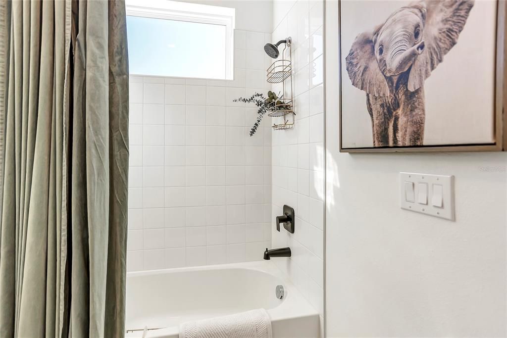 For Sale: $698,000 (3 beds, 2 baths, 2427 Square Feet)