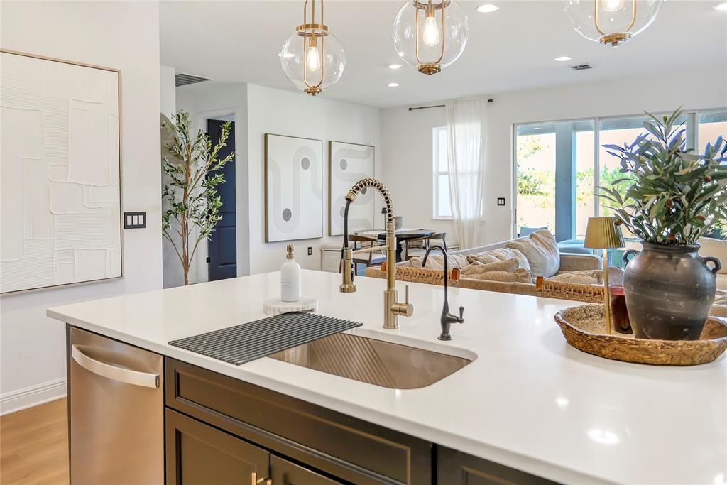 For Sale: $698,000 (3 beds, 2 baths, 2427 Square Feet)