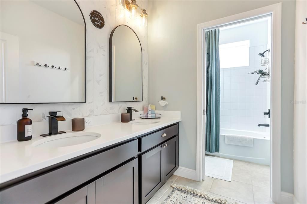 For Sale: $698,000 (3 beds, 2 baths, 2427 Square Feet)